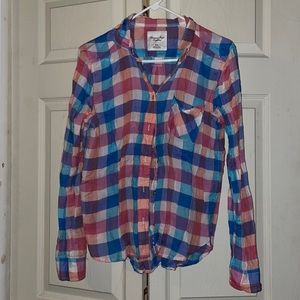 American Eagle long sleeve button down